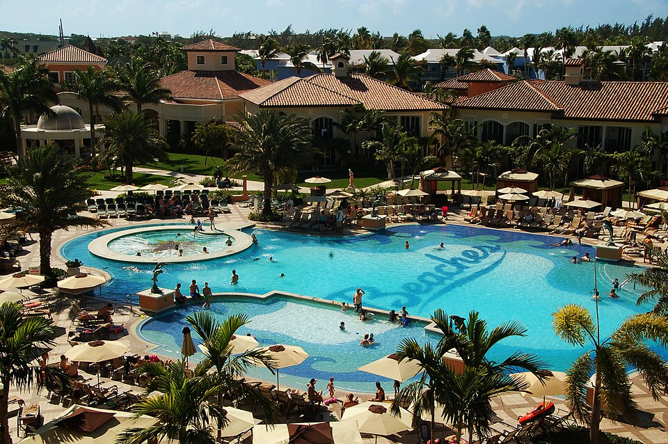 Secrets Resorts vs Sandals Resorts
